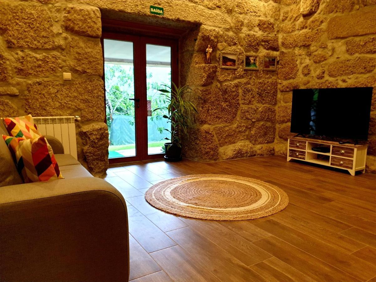 Quinta Da Casa Dos Santos - Inside Geres Guest House Ngoại thất bức ảnh