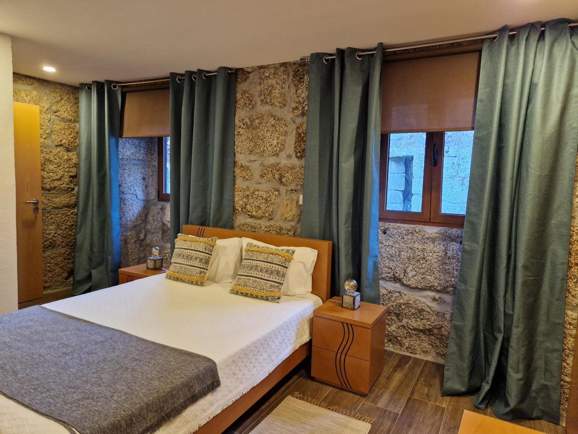 Quinta Da Casa Dos Santos - Inside Geres Guest House Ngoại thất bức ảnh